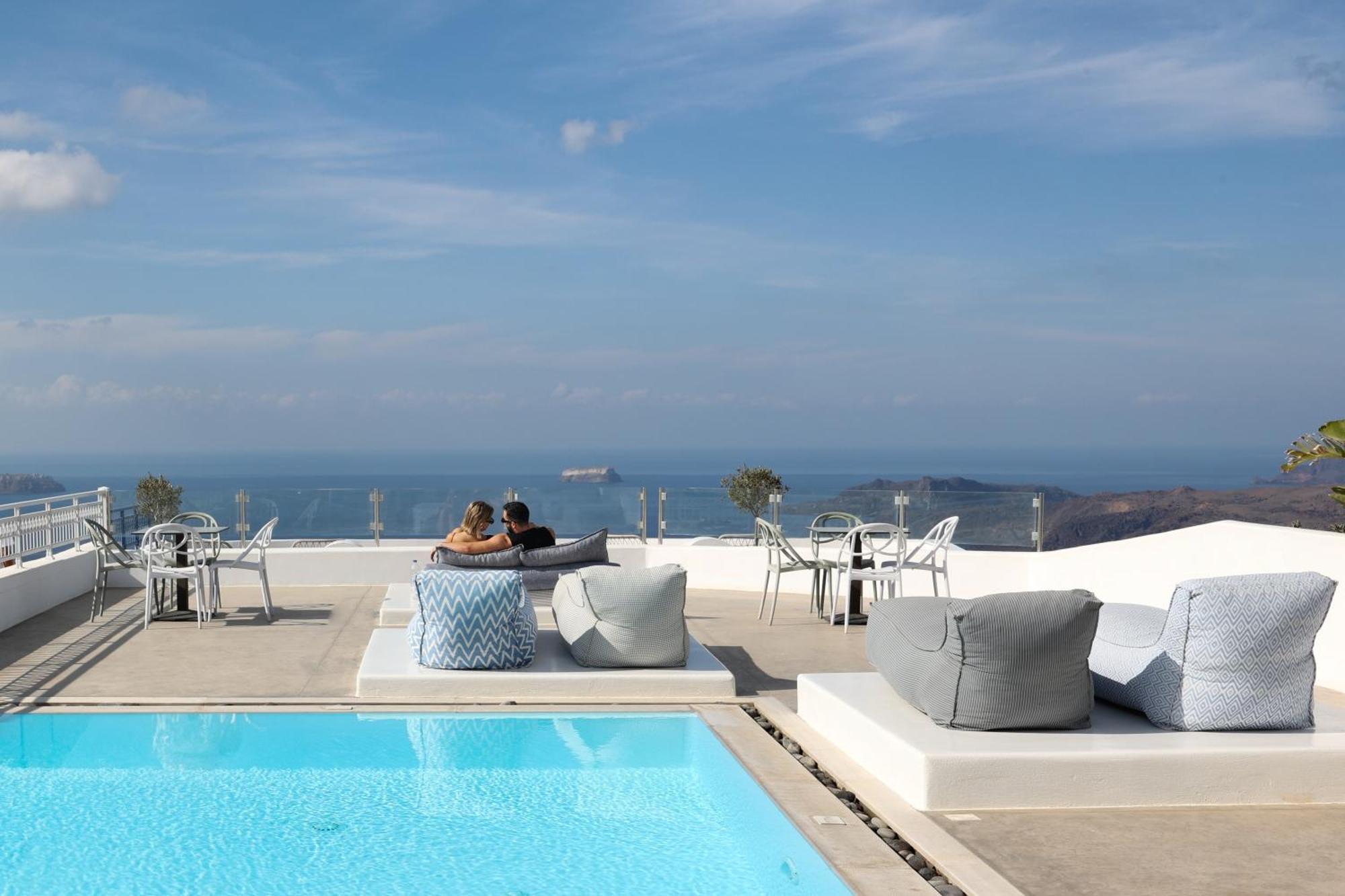 Amity Suites - Adults Only Fira  Exteriér fotografie