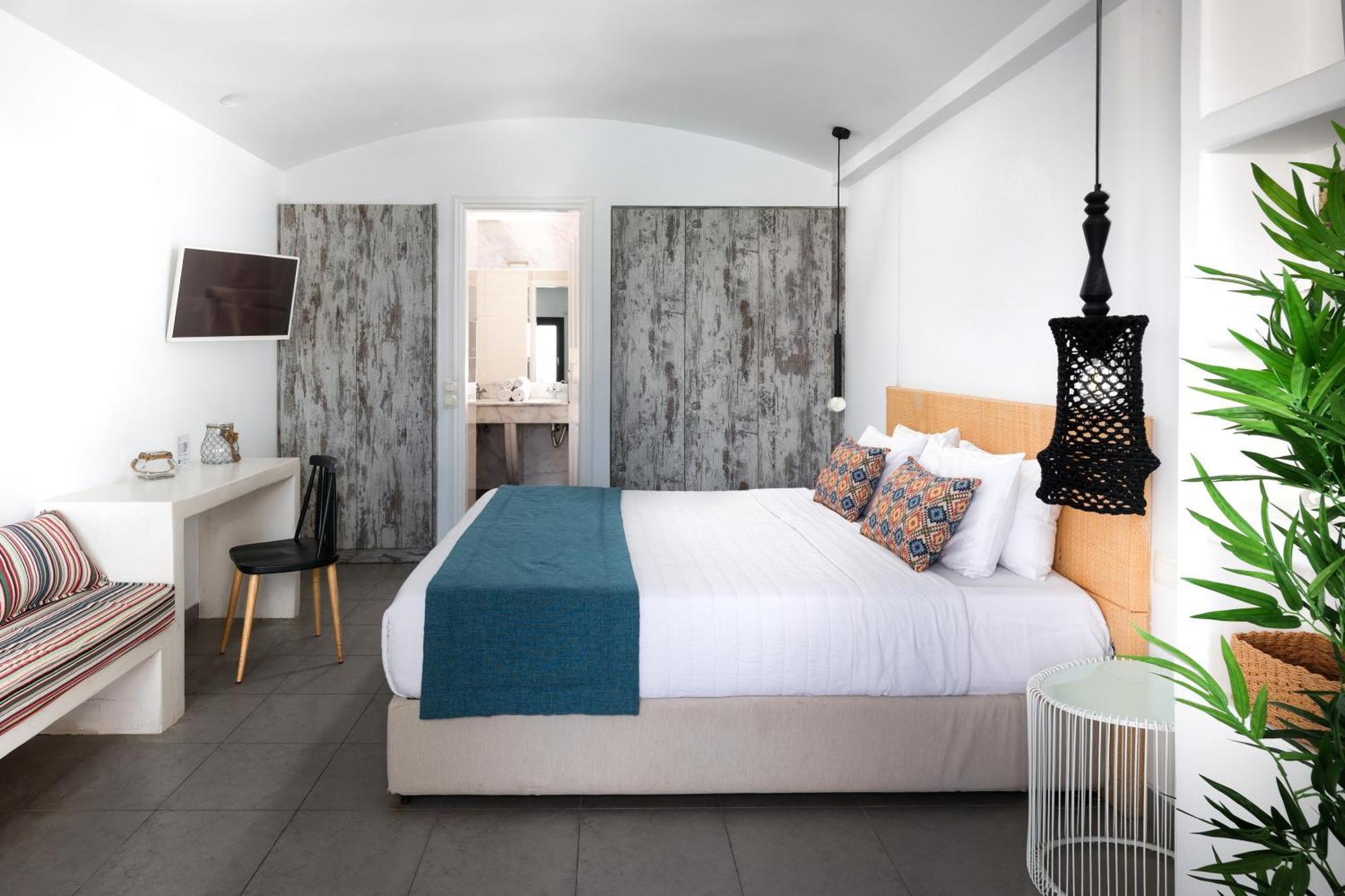Amity Suites - Adults Only Fira  Exteriér fotografie